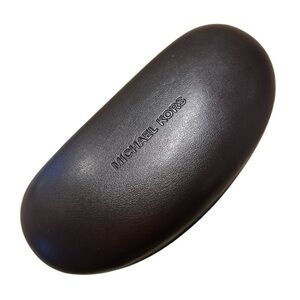 MICHAEL KORS OVERSIZED LUXURY HARD CLAMSHELL SUNGLASSES CASE, CLEAN CLOTH